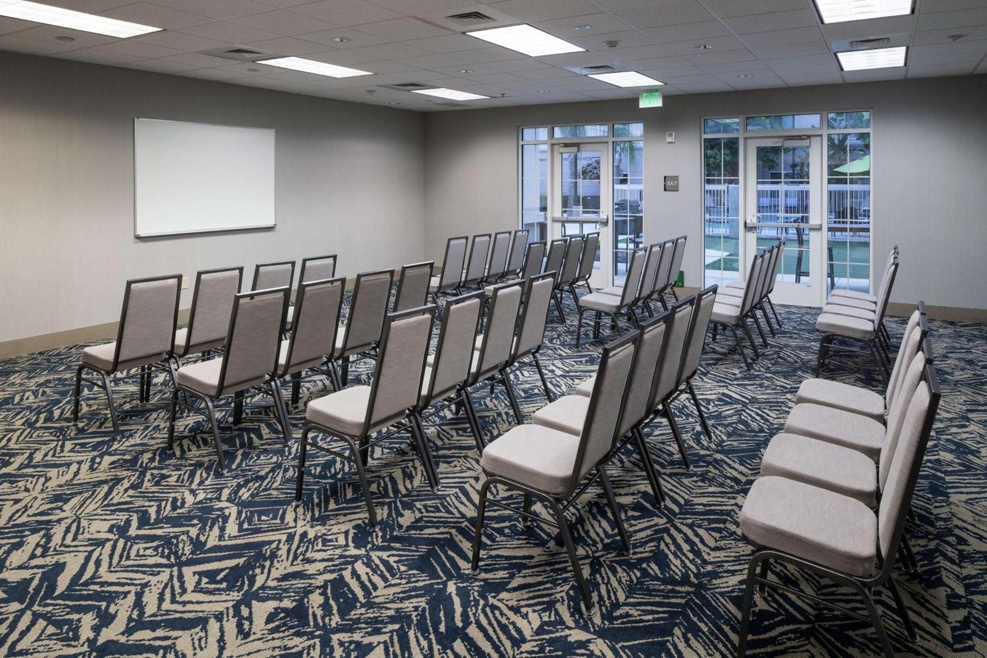 Homewood Suites By Hilton Fresno Airport/Clovis Eksteriør bilde
